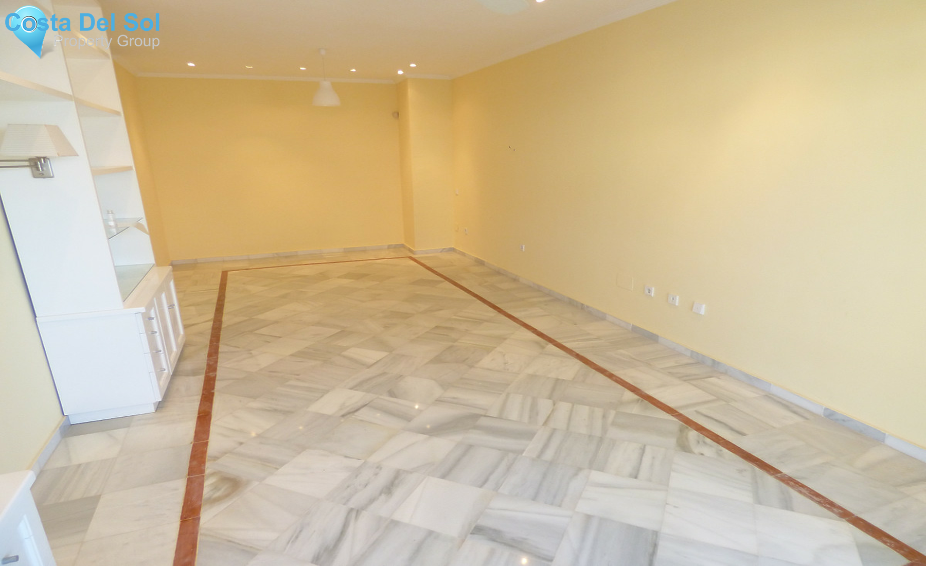 Middle Floor Apartment in Fuengirola-1339453