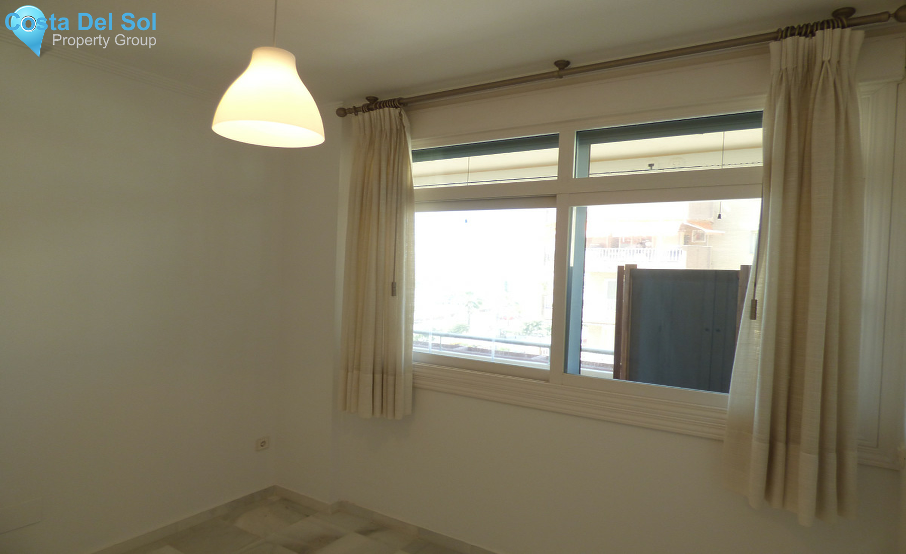 Middle Floor Apartment in Fuengirola-1339458