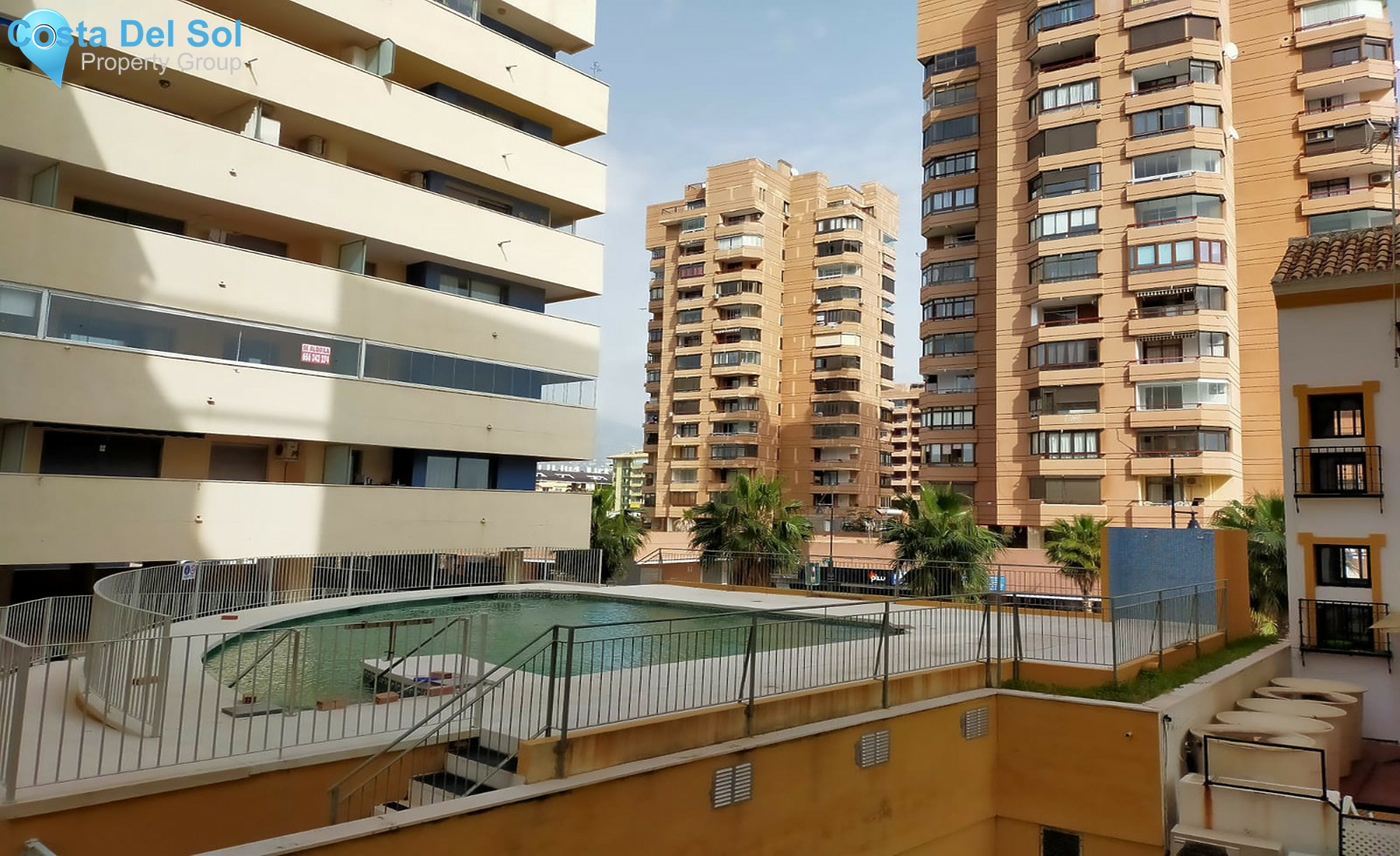 Middle Floor Apartment in Fuengirola-1351500
