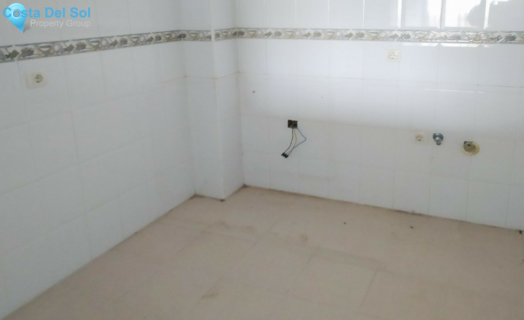 Middle Floor Apartment in Fuengirola-1358872