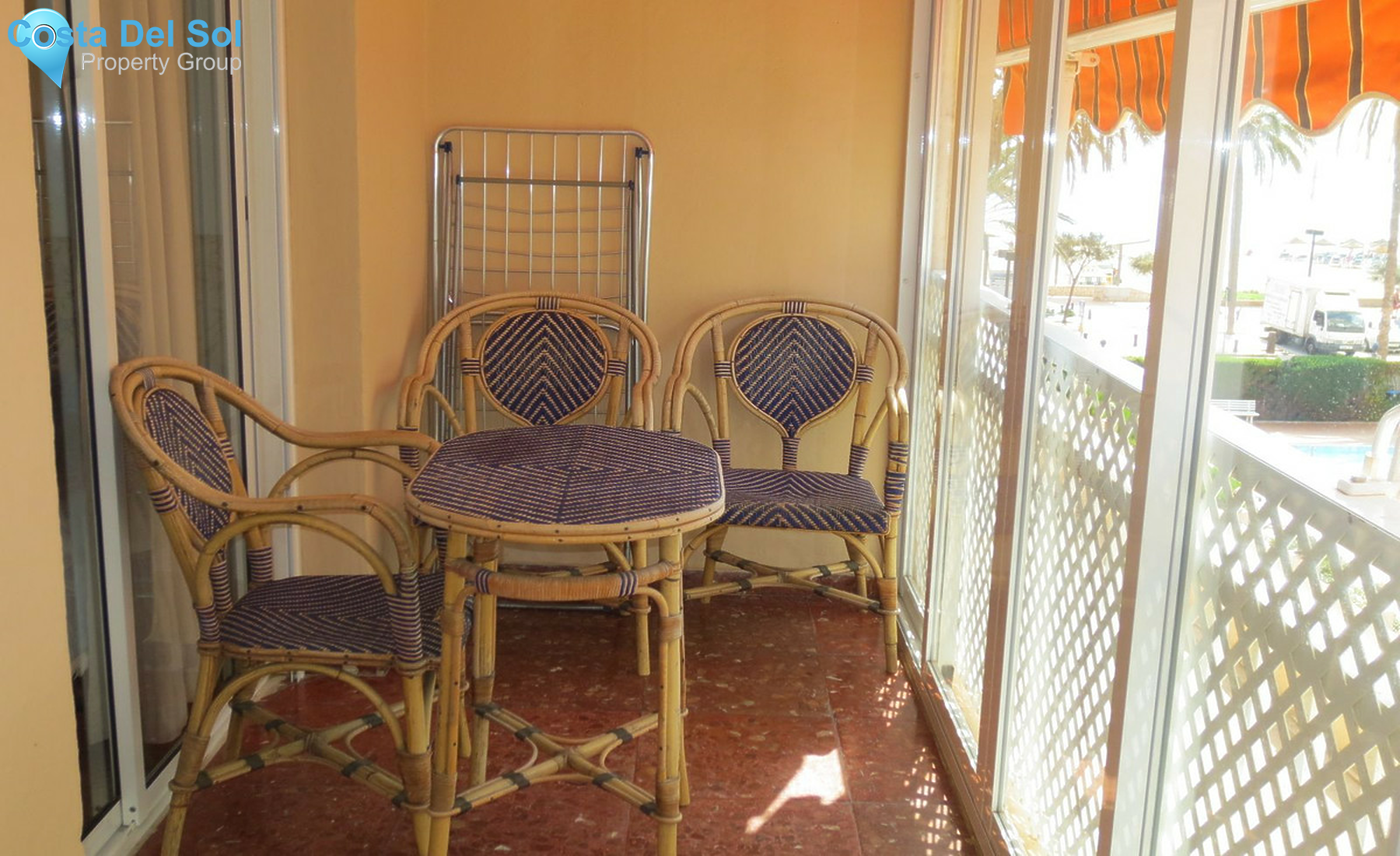 Middle Floor Apartment in Fuengirola-1401876