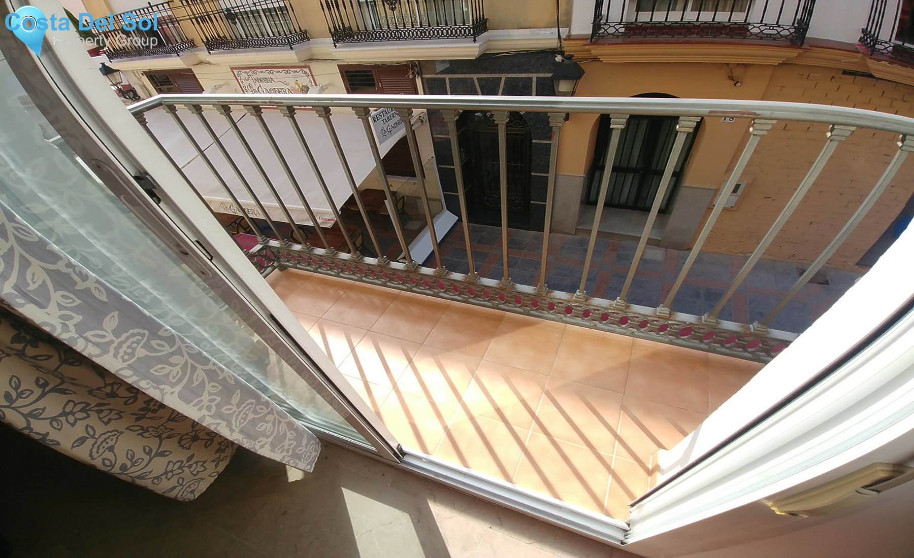 Middle Floor Apartment in Fuengirola-1402813
