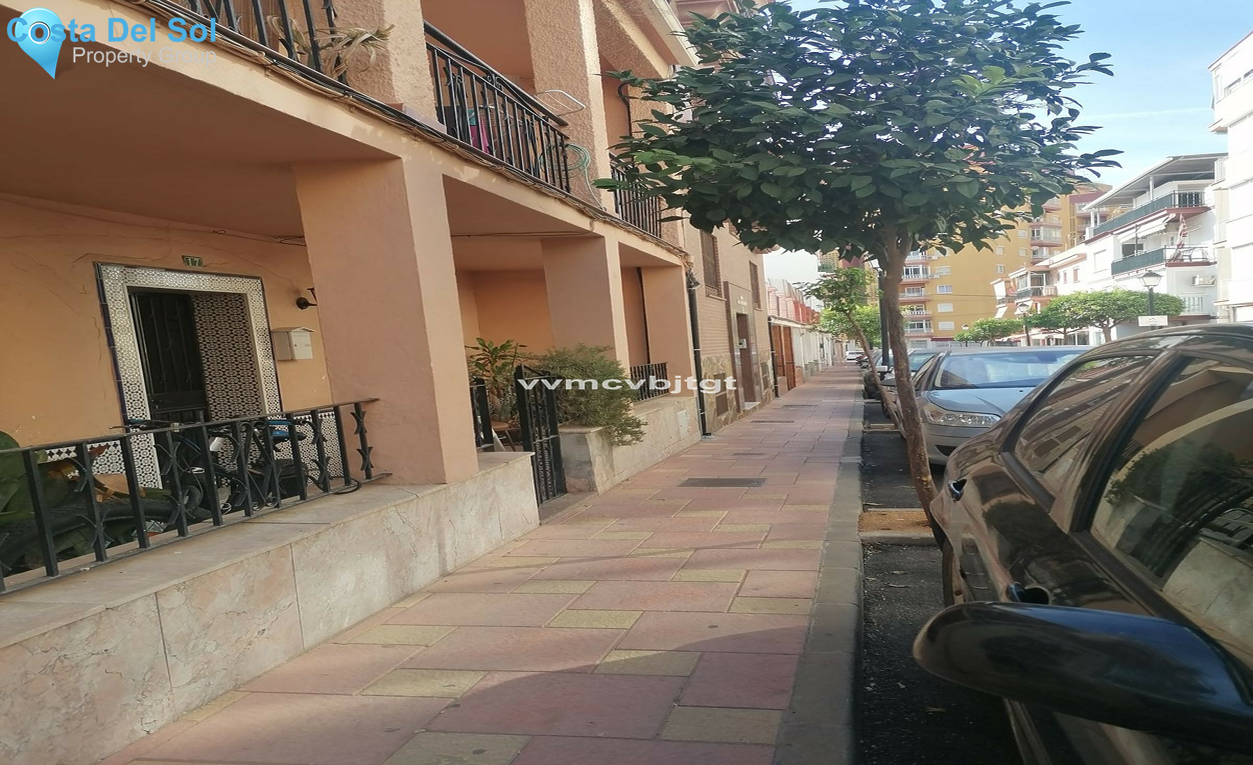 Middle Floor Apartment in Fuengirola-1408417