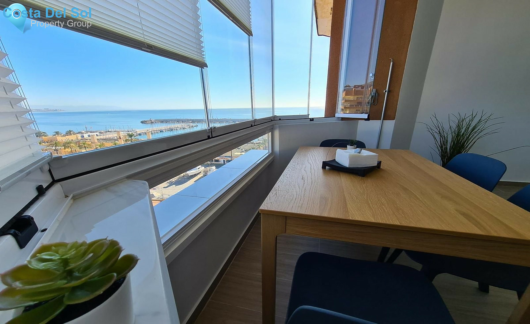 Middle Floor Apartment in Fuengirola-1452376