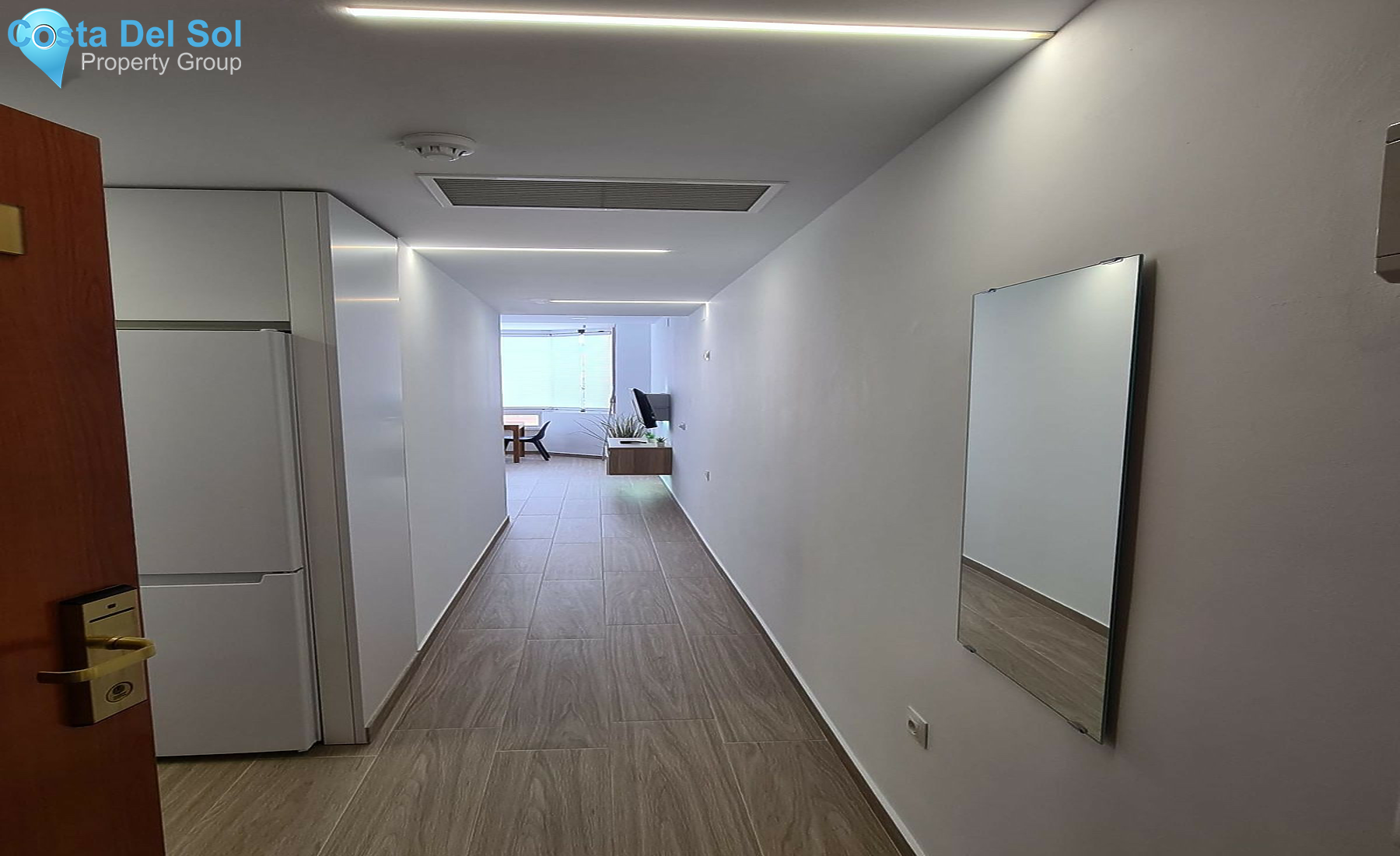 Middle Floor Apartment in Fuengirola-1452363