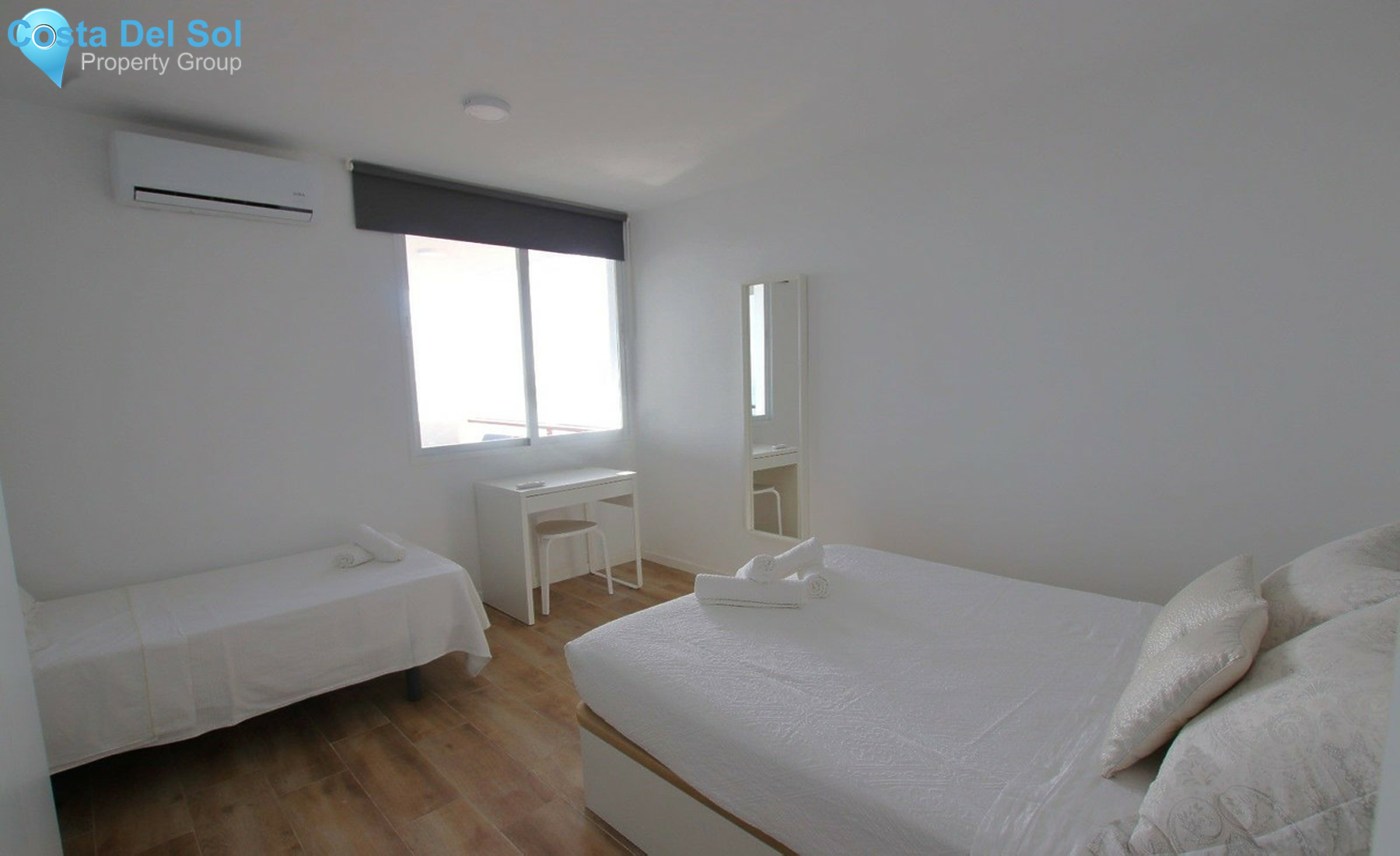 Middle Floor Apartment in Fuengirola-1503198