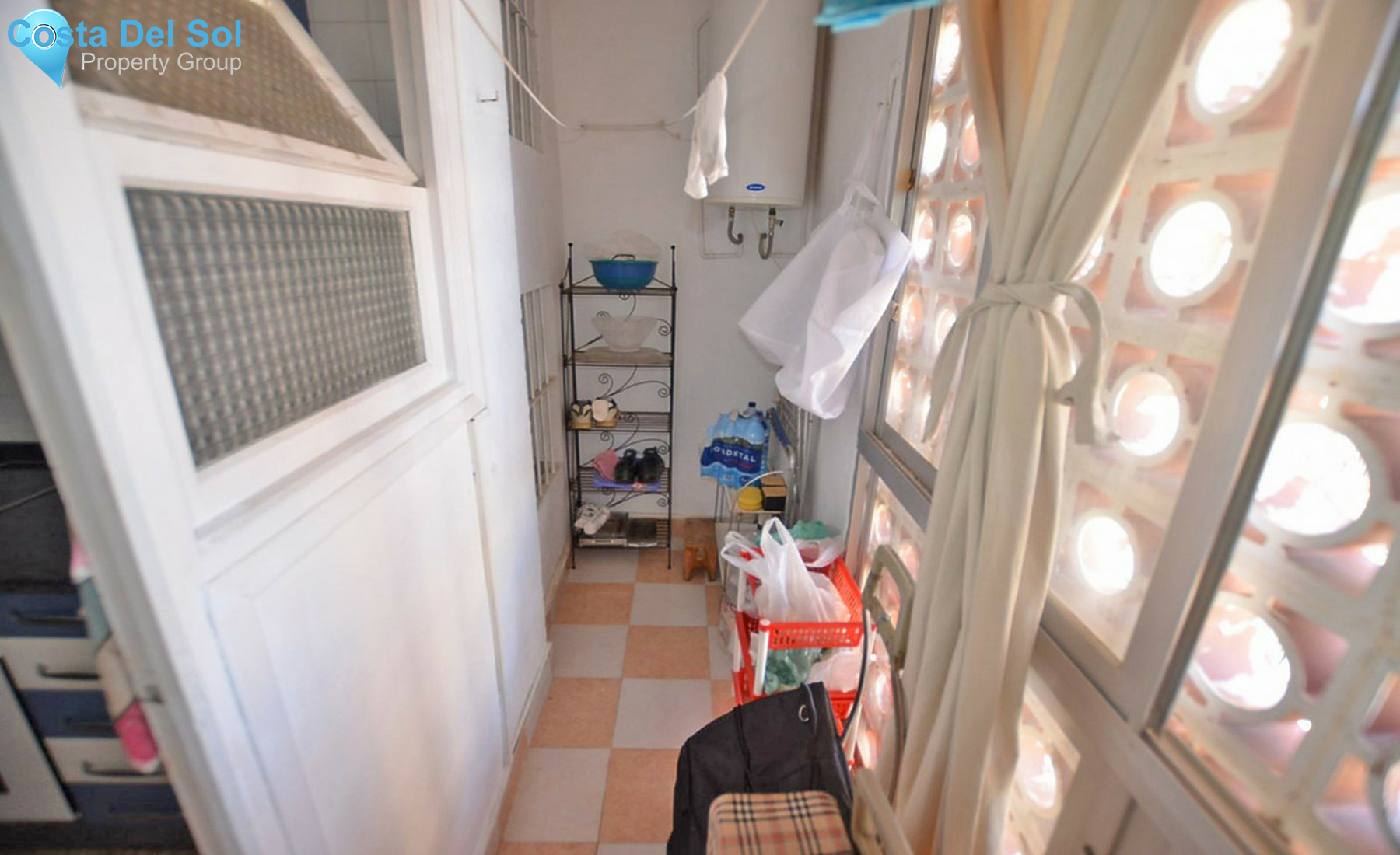 Middle Floor Apartment in Fuengirola-1509435