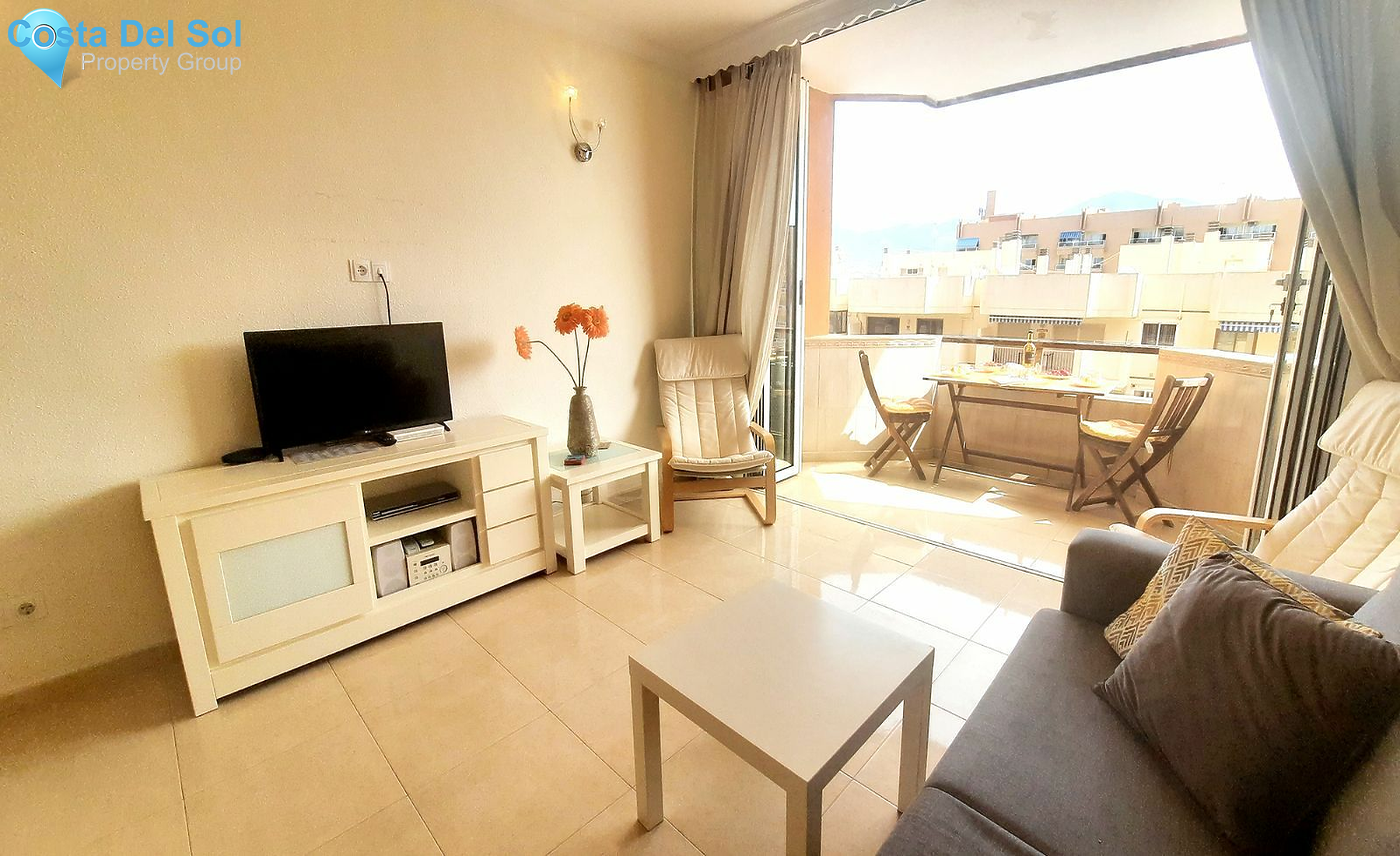 Middle Floor Apartment in Fuengirola-1143425