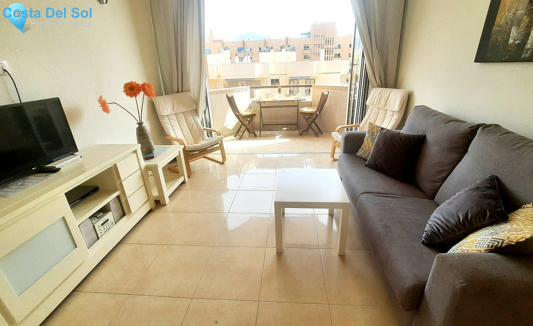 Middle Floor Apartment in Fuengirola-1143424