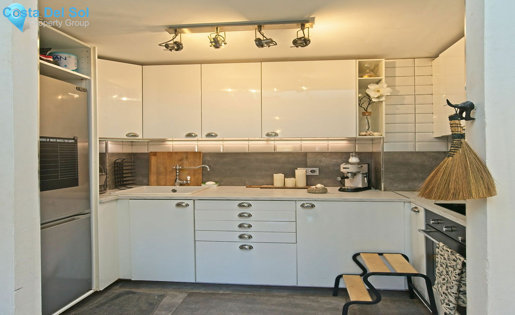 Middle Floor Apartment in Fuengirola-1161882