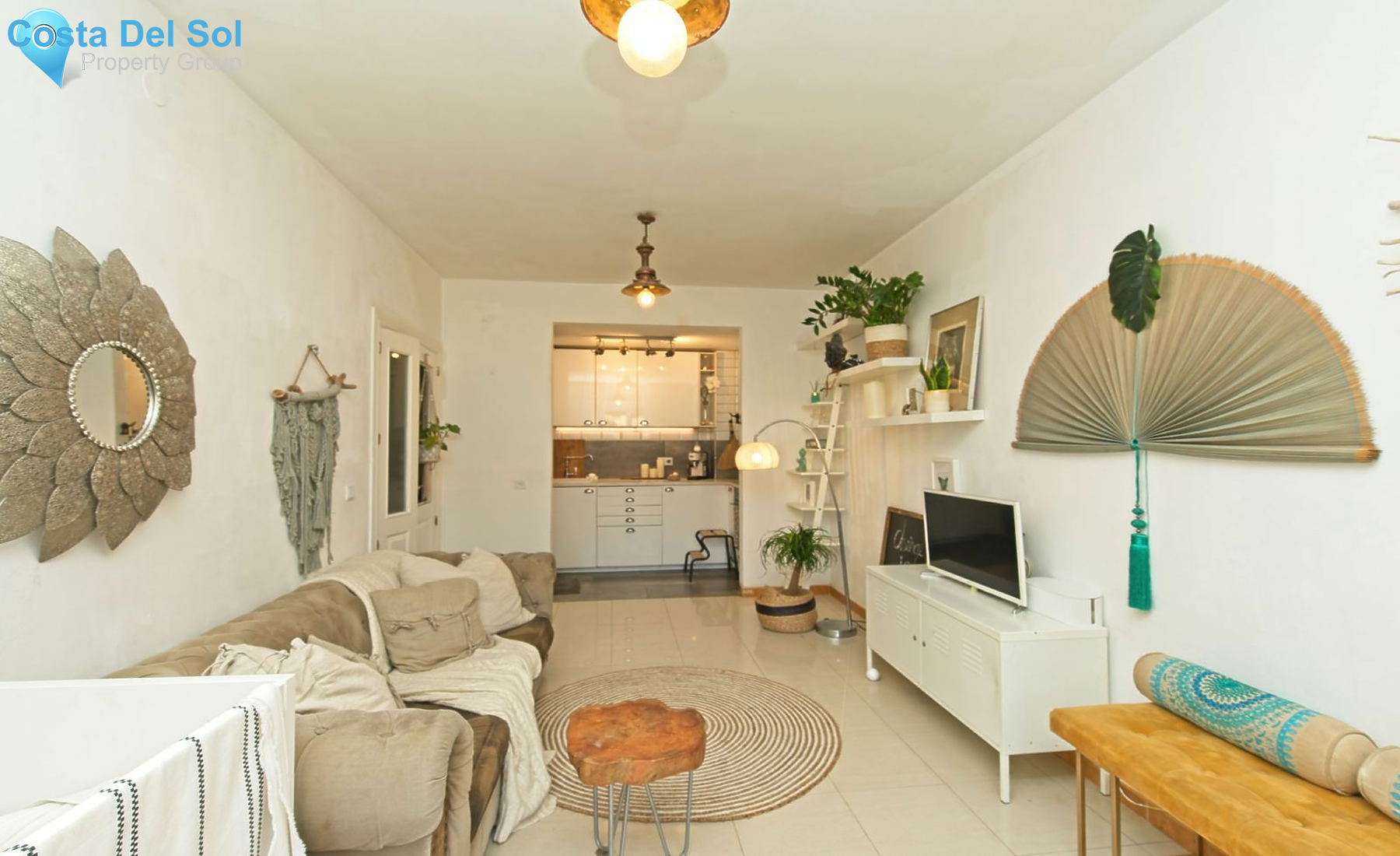 Middle Floor Apartment in Fuengirola-1161876