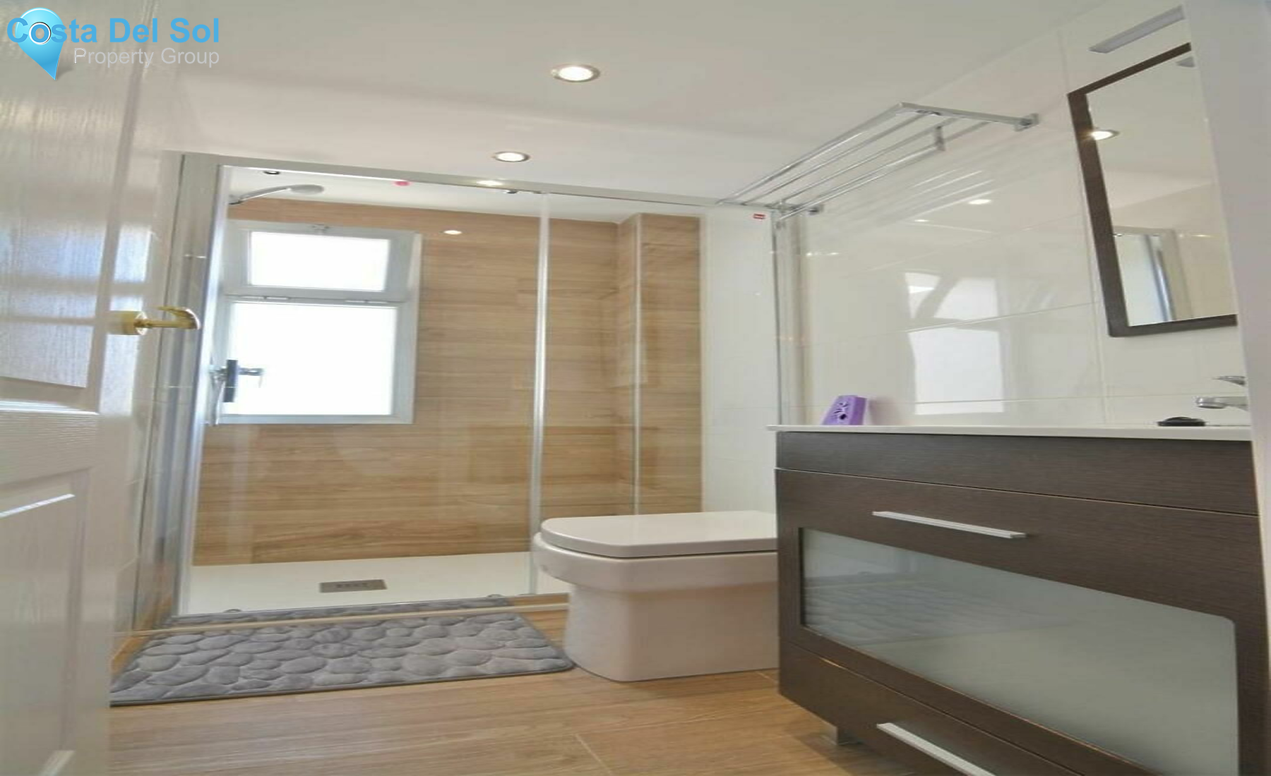 Middle Floor Apartment in Fuengirola-1164045