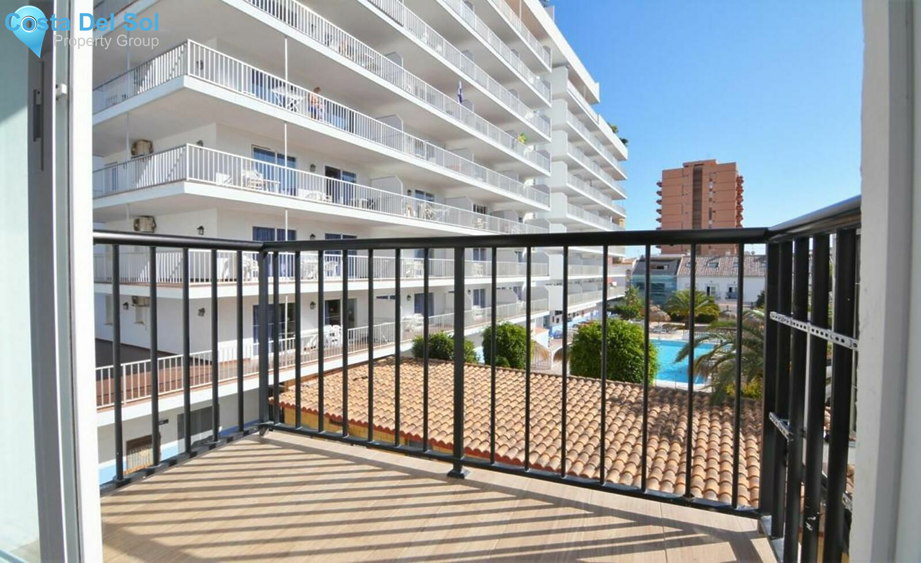 Middle Floor Apartment in Fuengirola-1164050
