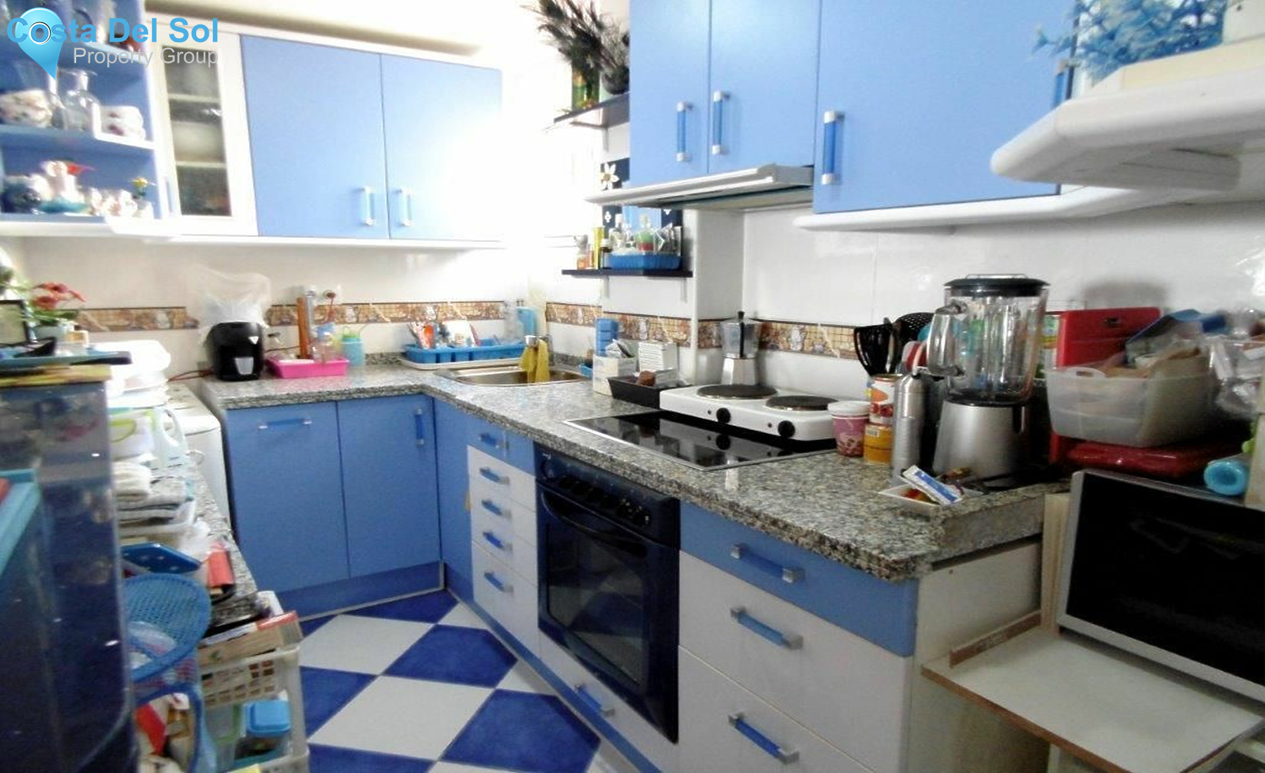 Middle Floor Apartment in Fuengirola-1187826