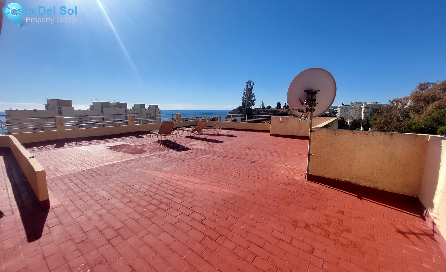 Middle Floor Apartment in Fuengirola-1187829