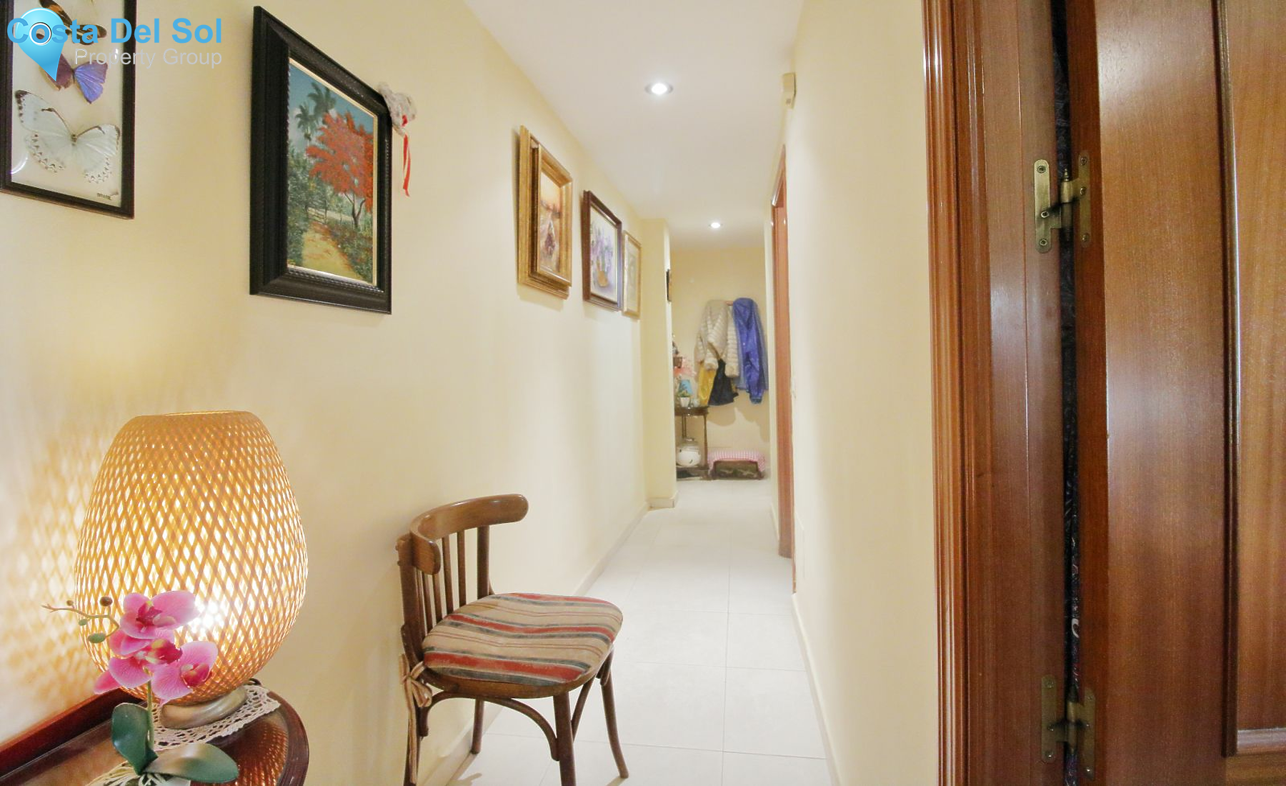 Middle Floor Apartment in Fuengirola-1197821