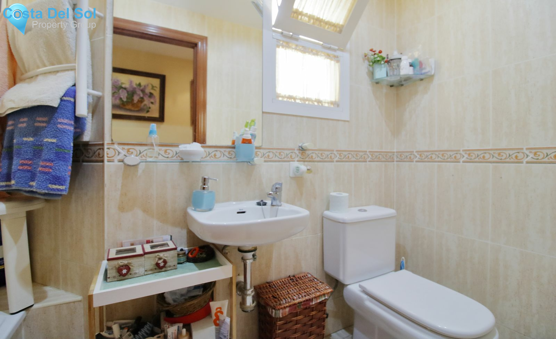 Middle Floor Apartment in Fuengirola-1197823