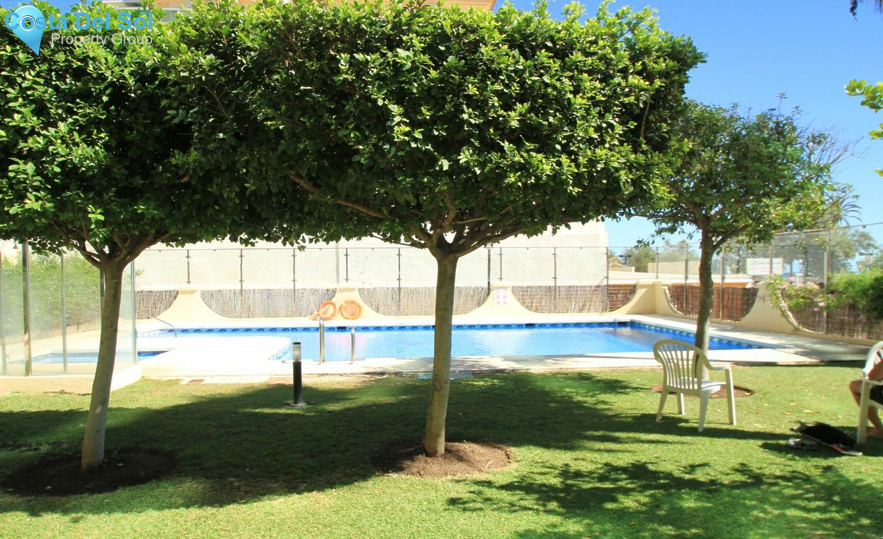 Middle Floor Apartment in Fuengirola-1231402