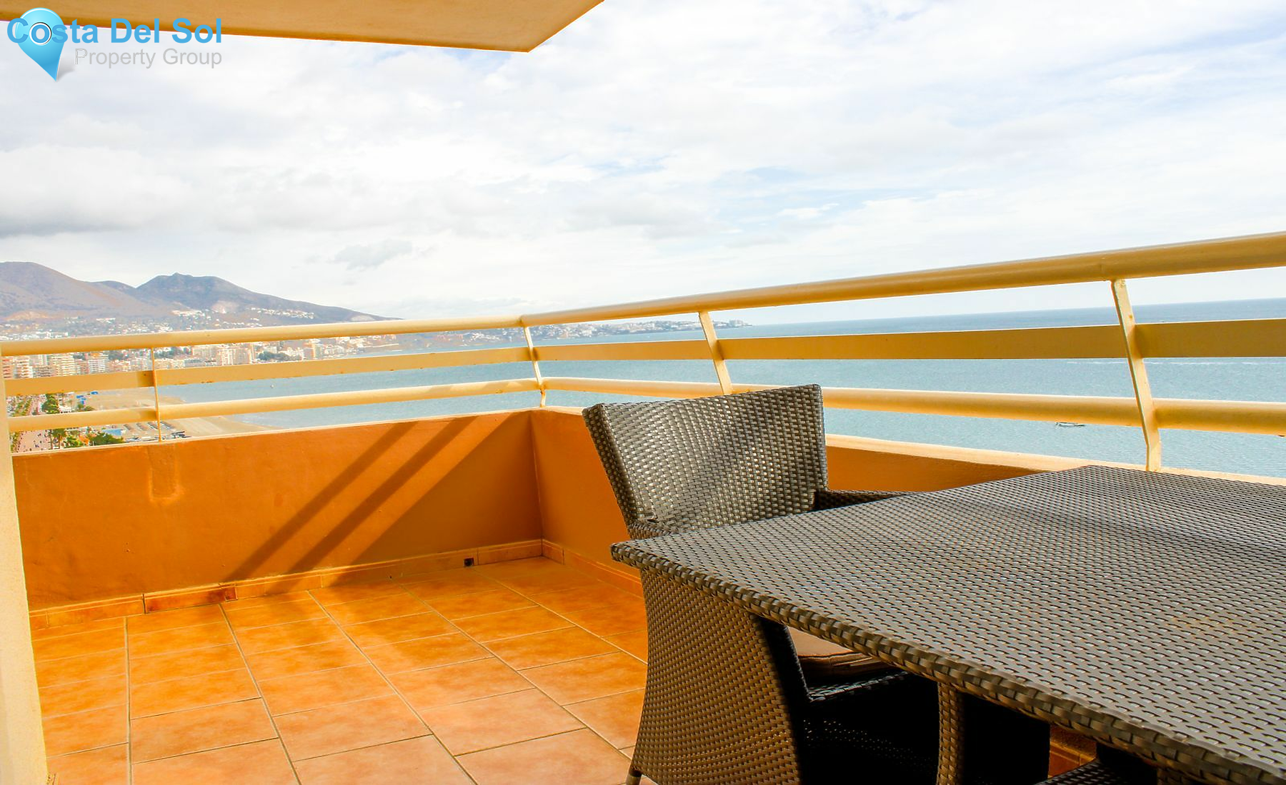 Middle Floor Apartment in Fuengirola-1514524