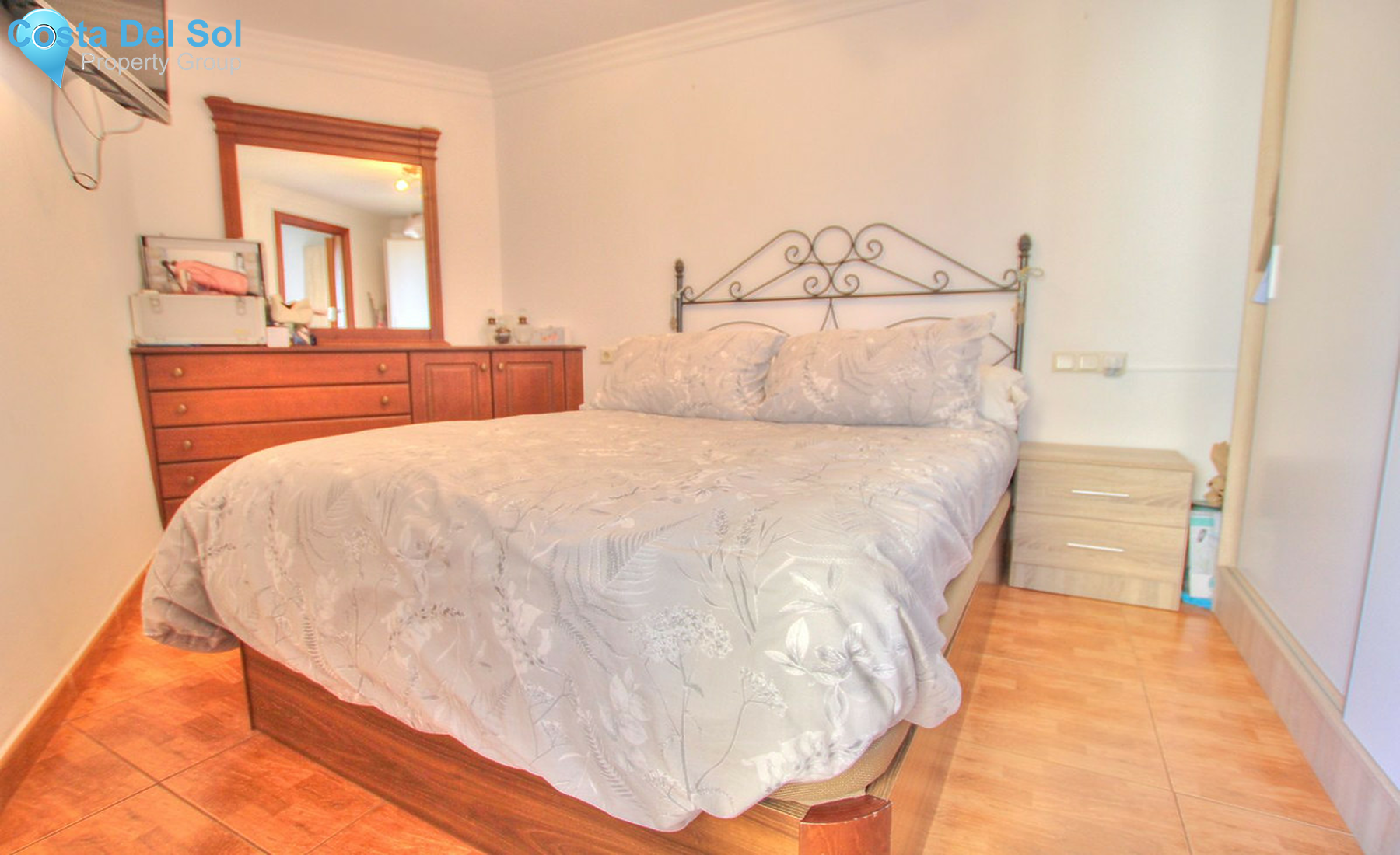 Middle Floor Apartment in La Cala de Mijas-1279801