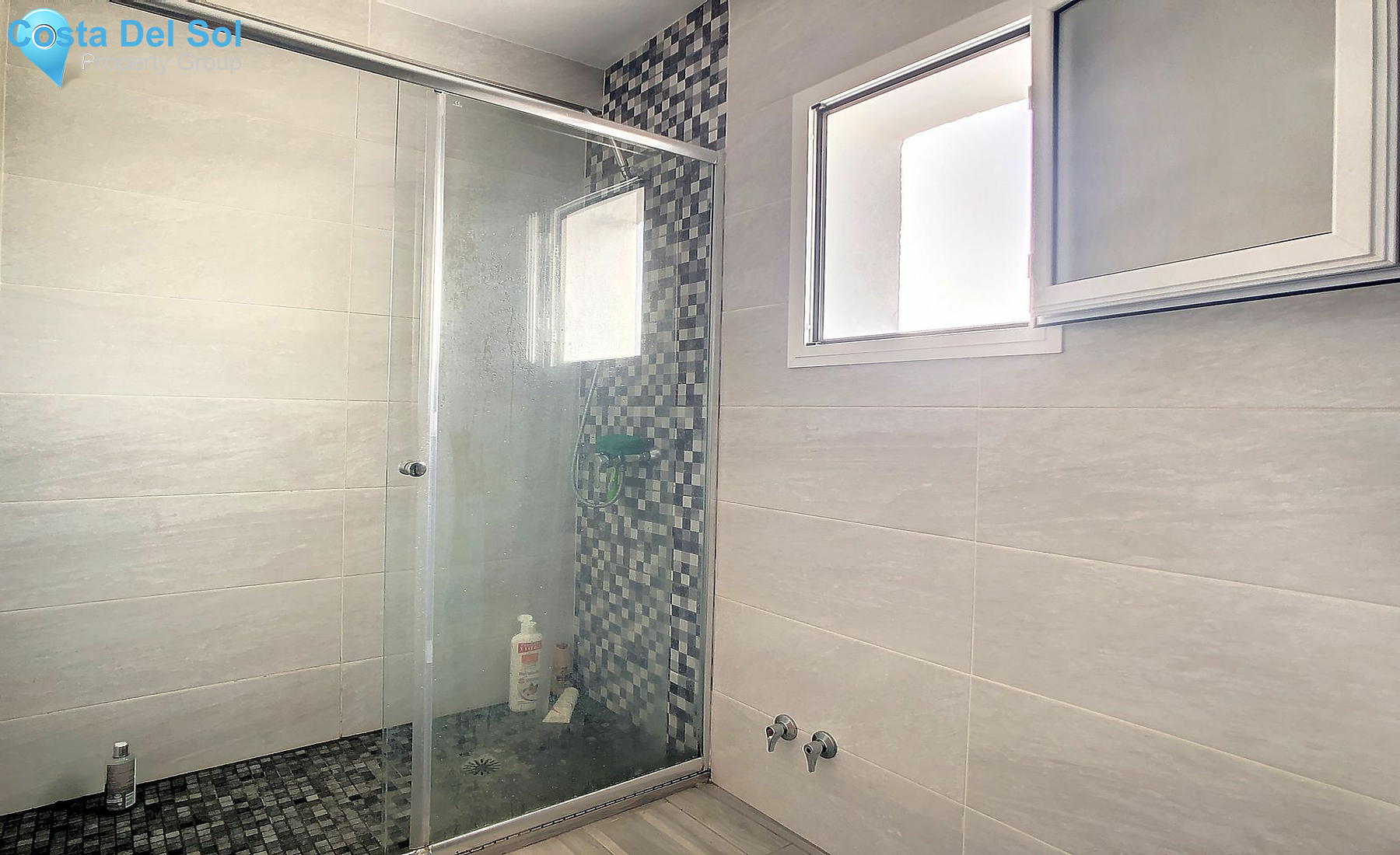 Middle Floor Apartment in La Cala de Mijas-1550831