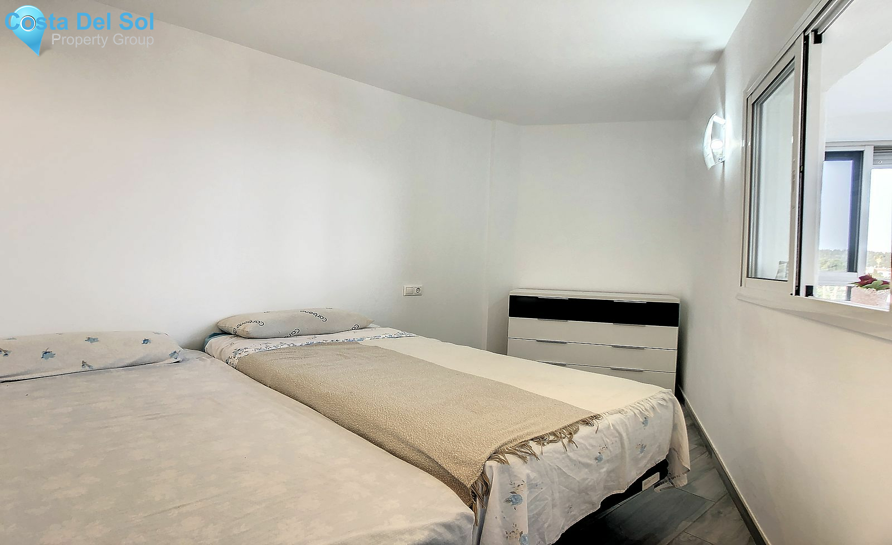Middle Floor Apartment in La Cala de Mijas-1550836