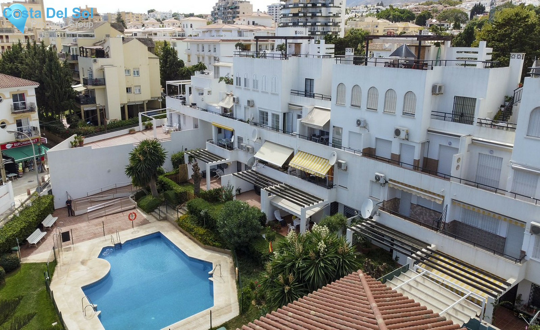 Middle Floor Apartment in La Carihuela-1404273