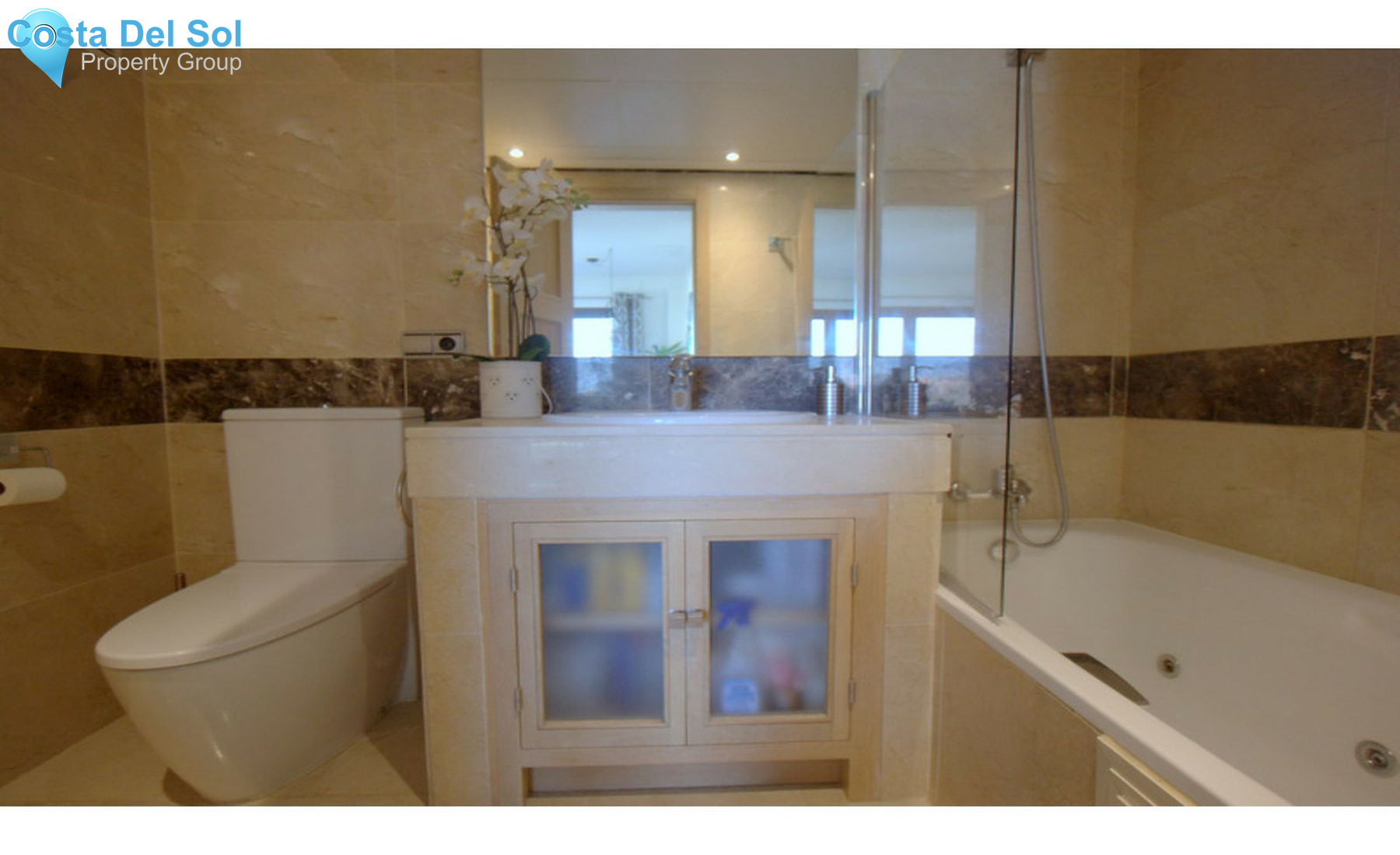 Middle Floor Apartment in La Duquesa-1282764