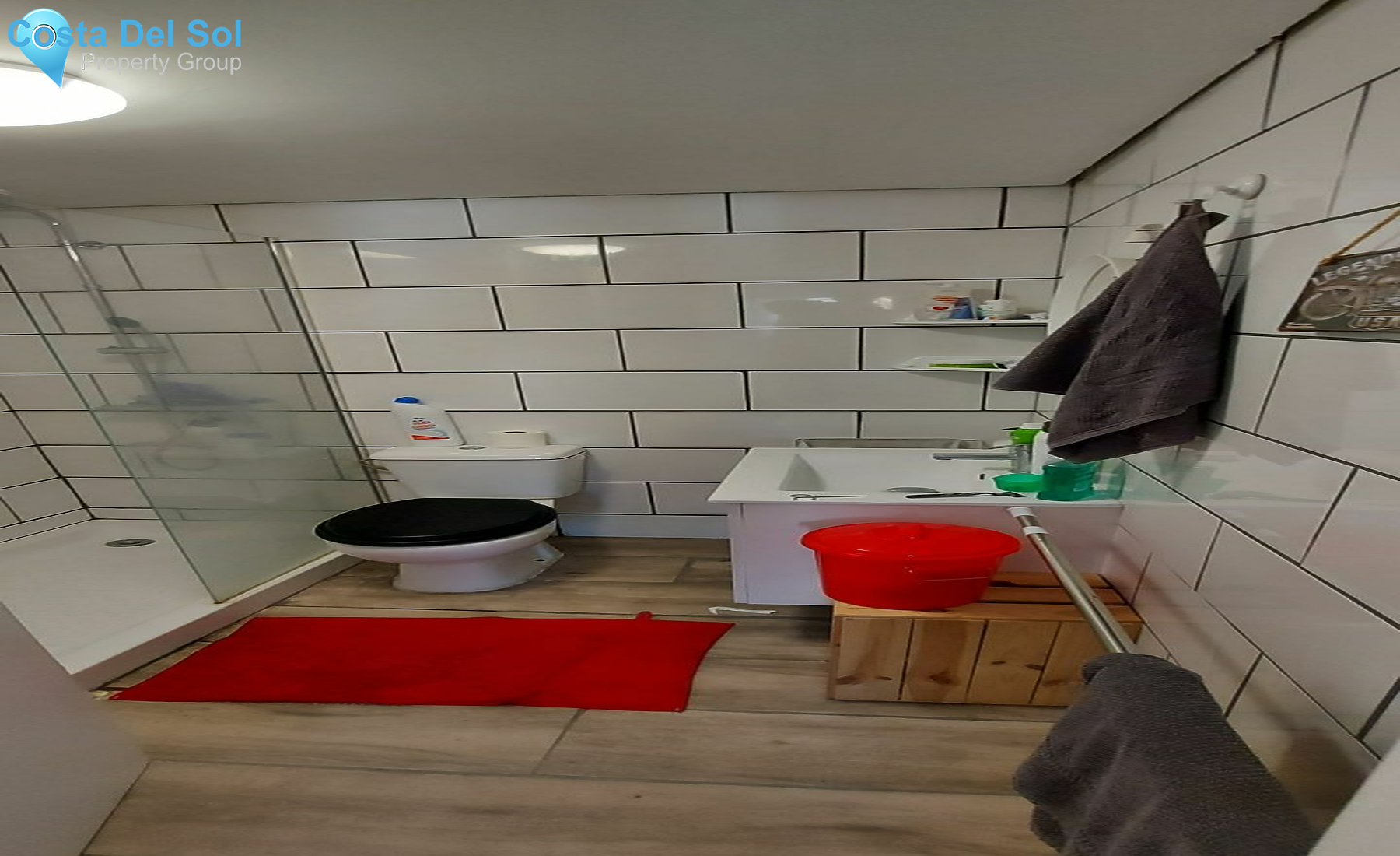 Middle Floor Apartment in La Duquesa-1201759