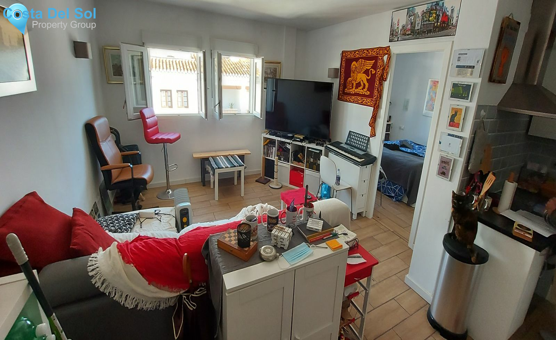 Middle Floor Apartment in La Duquesa-1201757