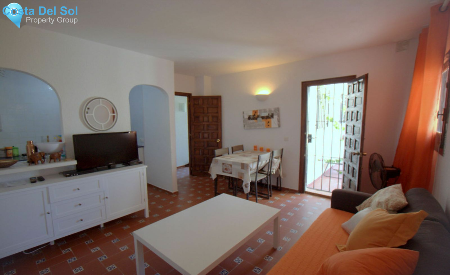 Middle Floor Apartment in La Duquesa-1396838
