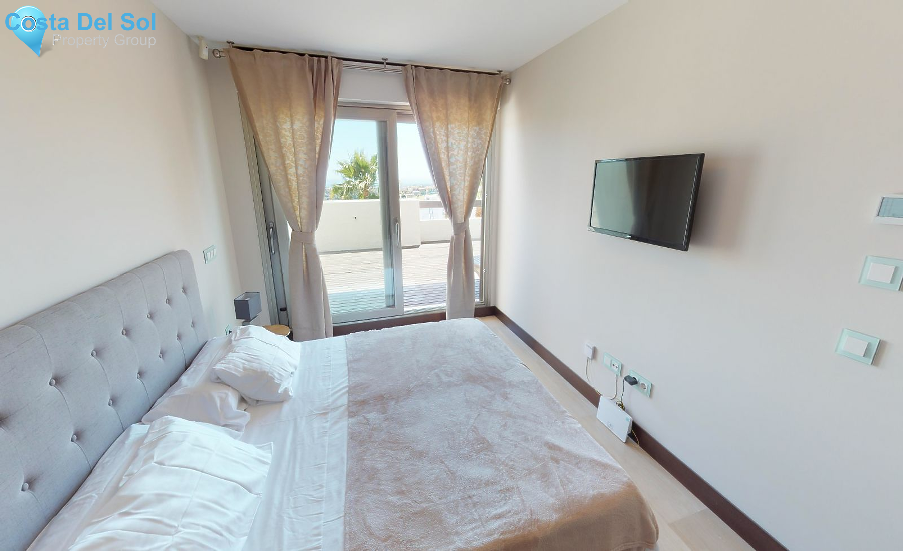 Middle Floor Apartment in Los Arqueros-1209980