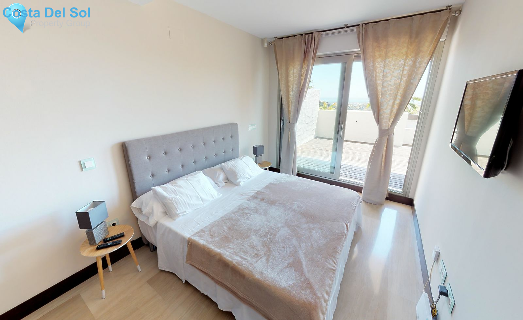 Middle Floor Apartment in Los Arqueros-1209978