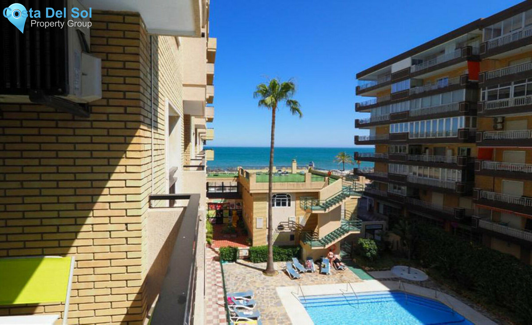 Middle Floor Apartment in Los Boliches-1373118
