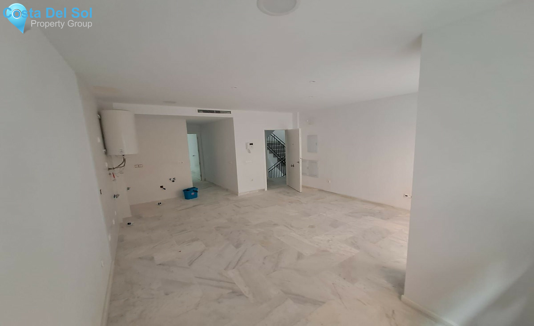 Middle Floor Apartment in Los Boliches-1511813