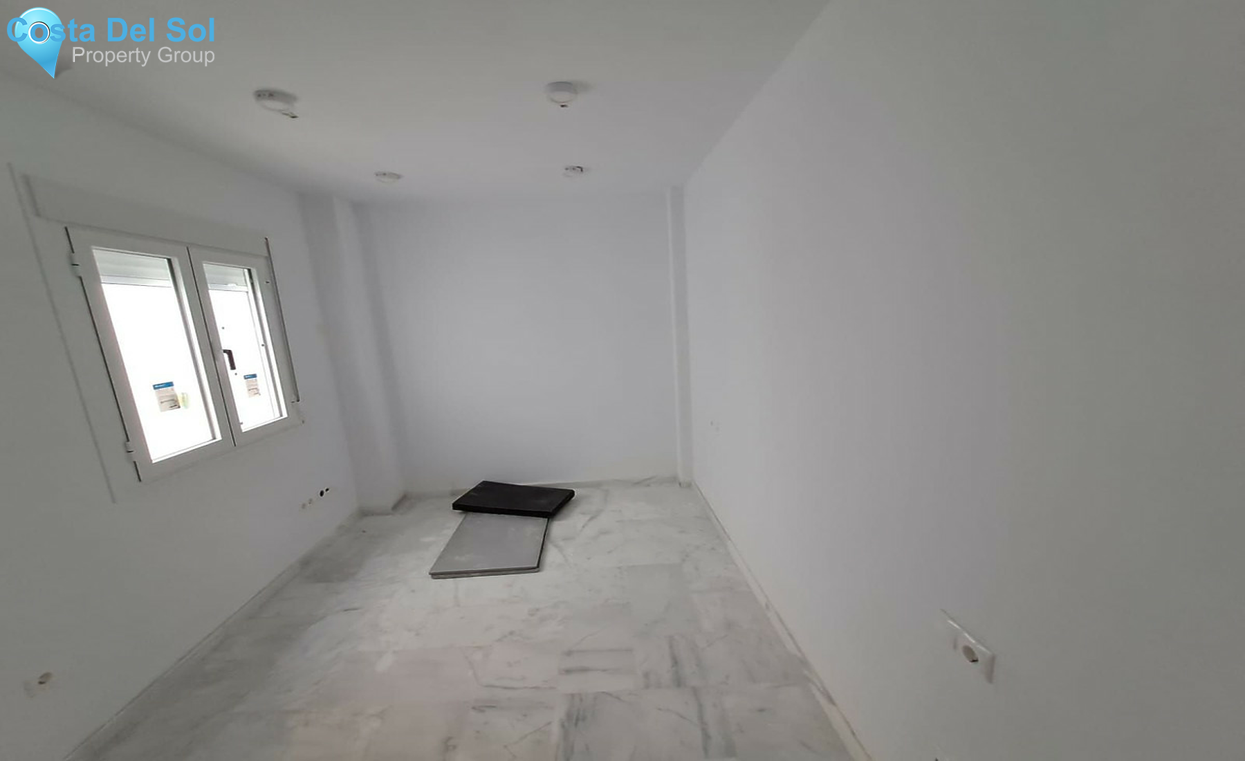Middle Floor Apartment in Los Boliches-1511819