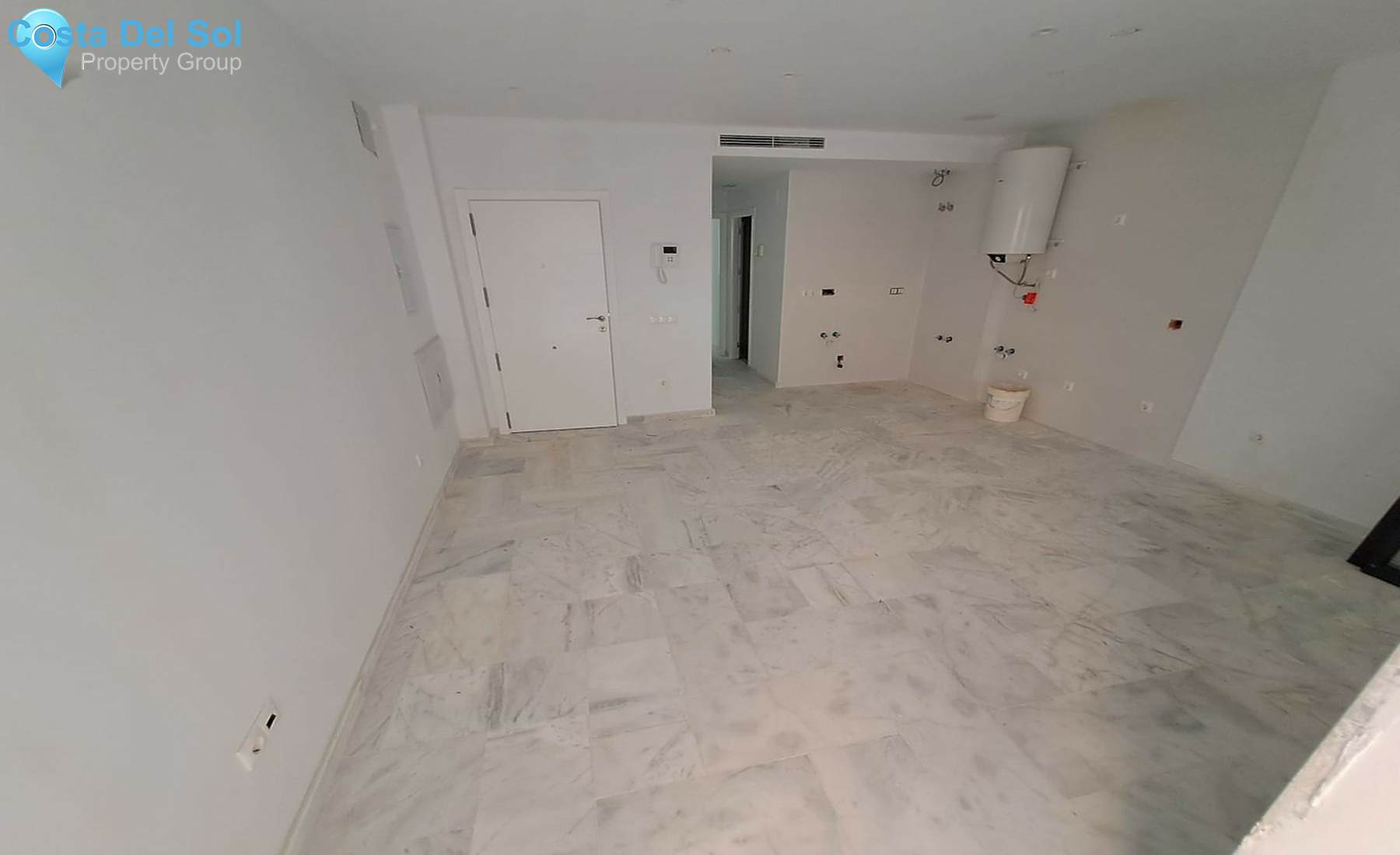 Middle Floor Apartment in Los Boliches-1511823