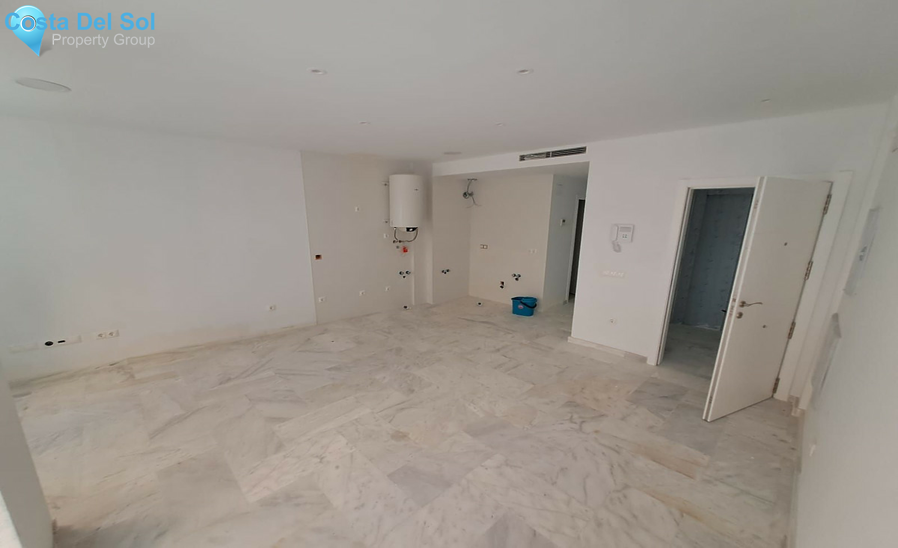 Middle Floor Apartment in Los Boliches-1511811
