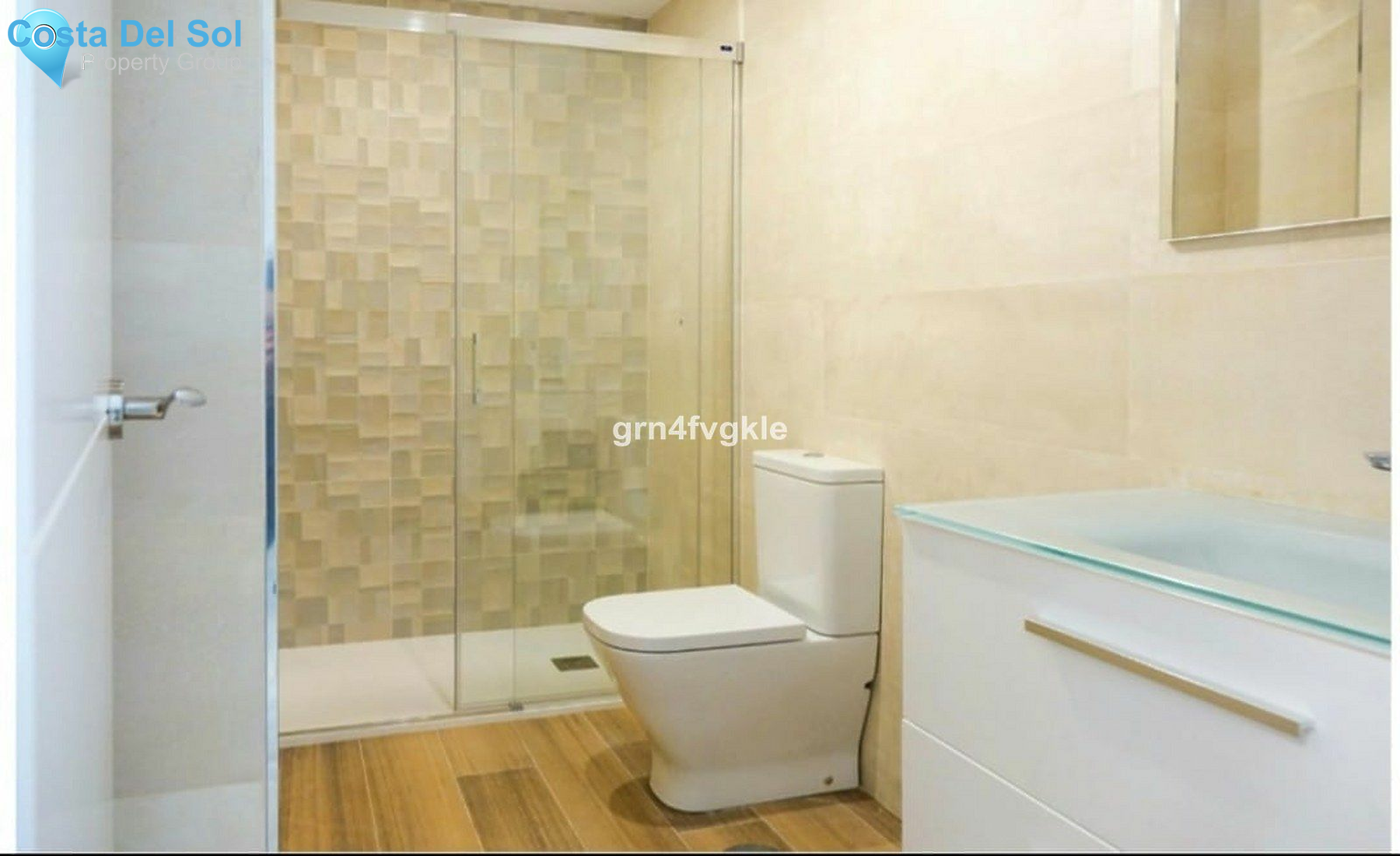 Middle Floor Apartment in Los Boliches-1130392