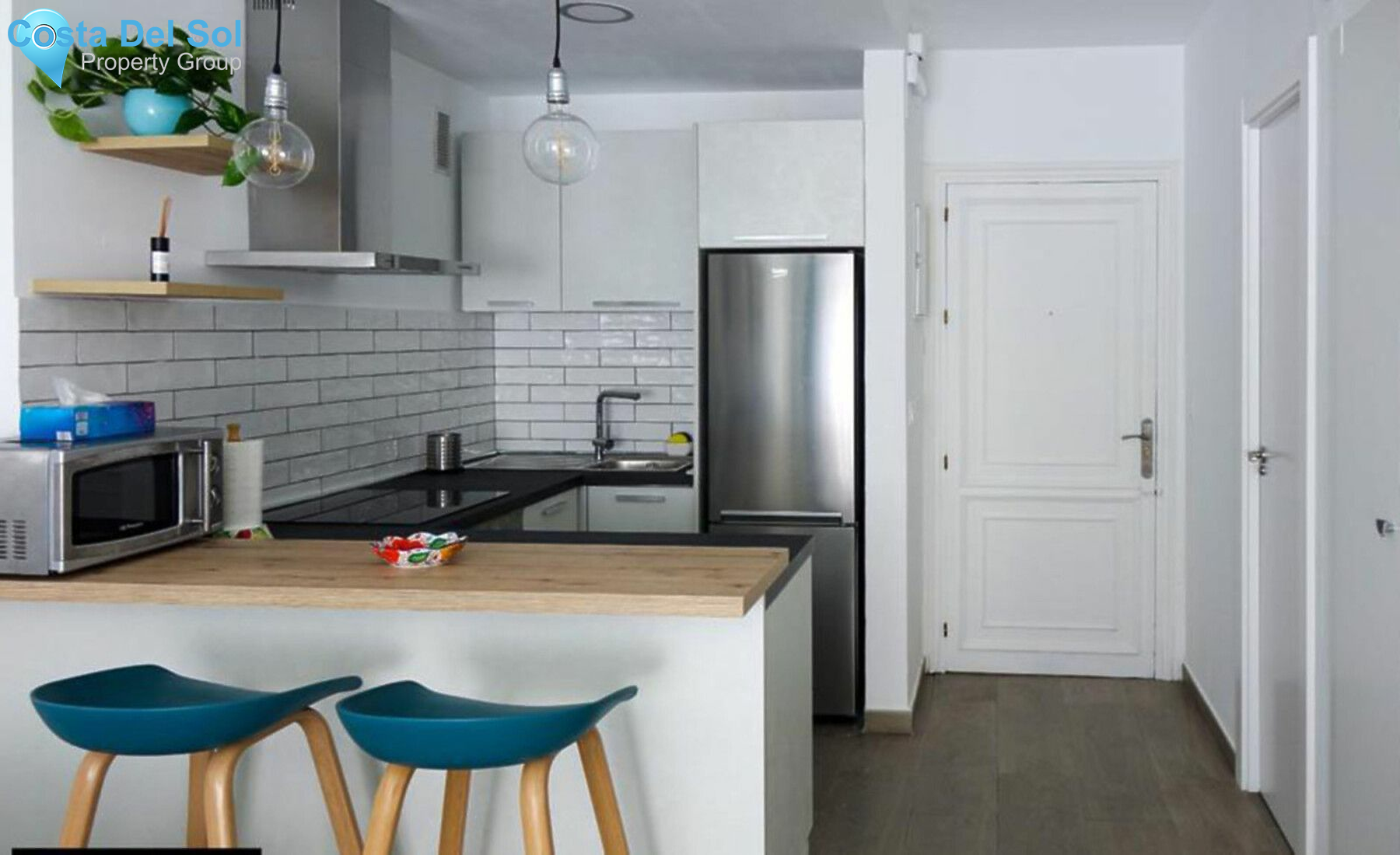 Middle Floor Apartment in Los Boliches-1163979