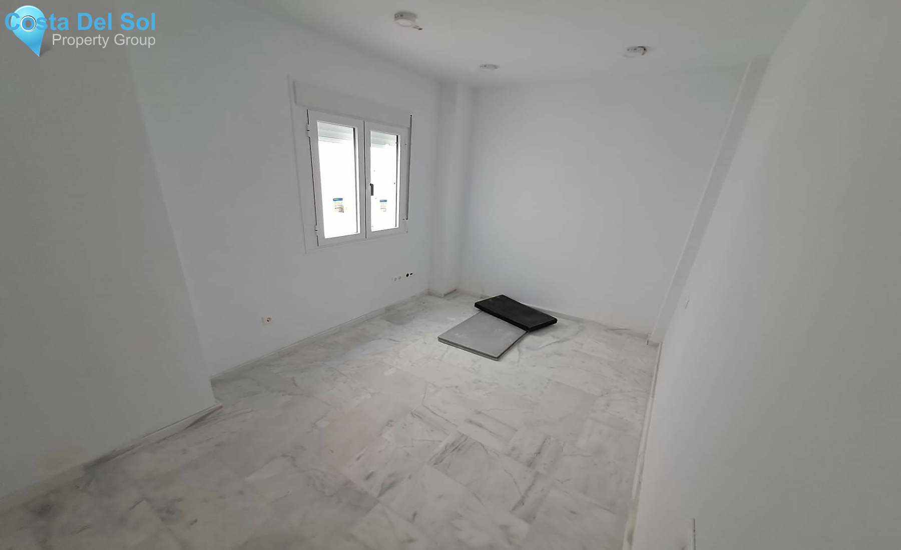 Middle Floor Apartment in Los Boliches-1471553