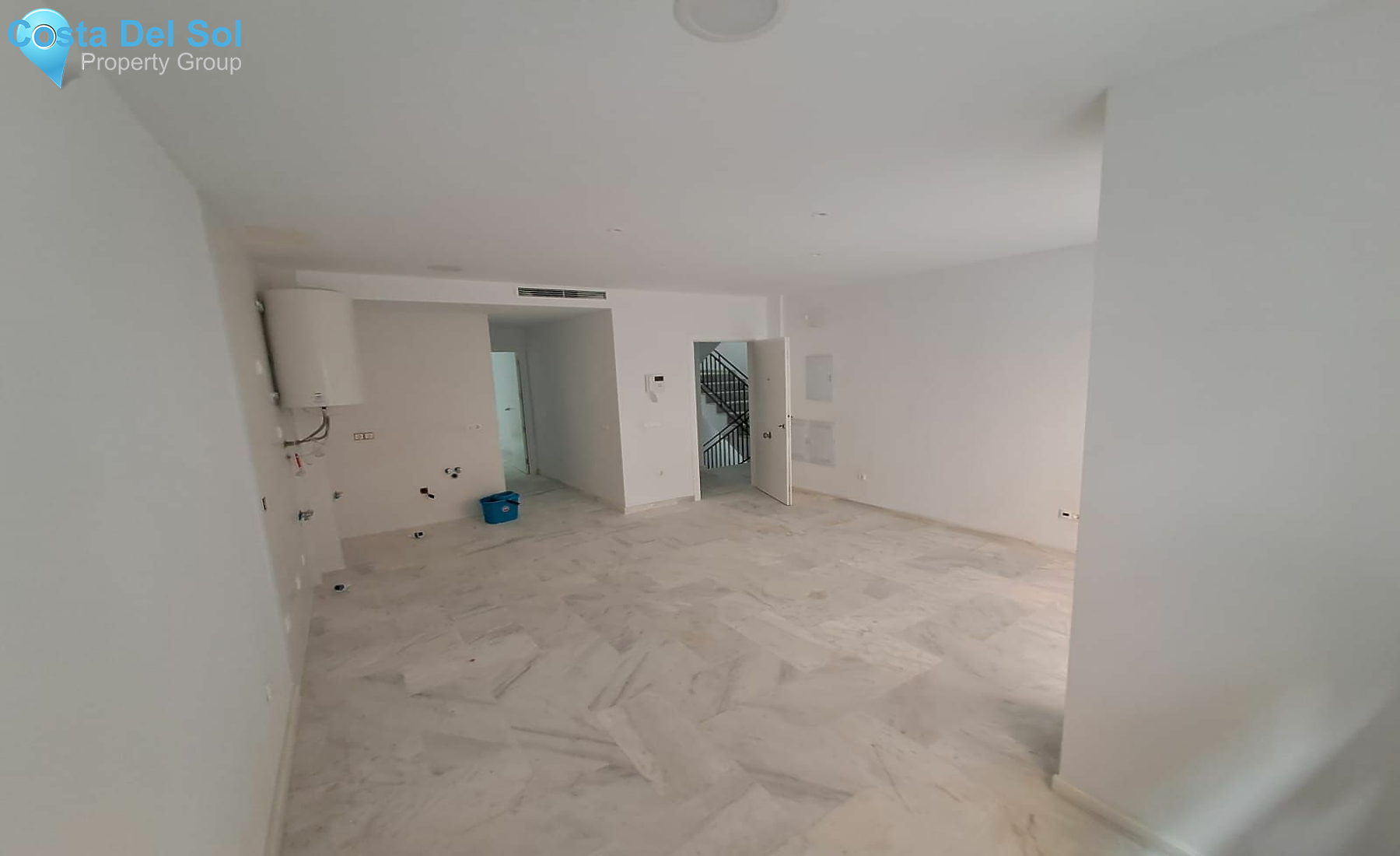 Middle Floor Apartment in Los Boliches-1471554