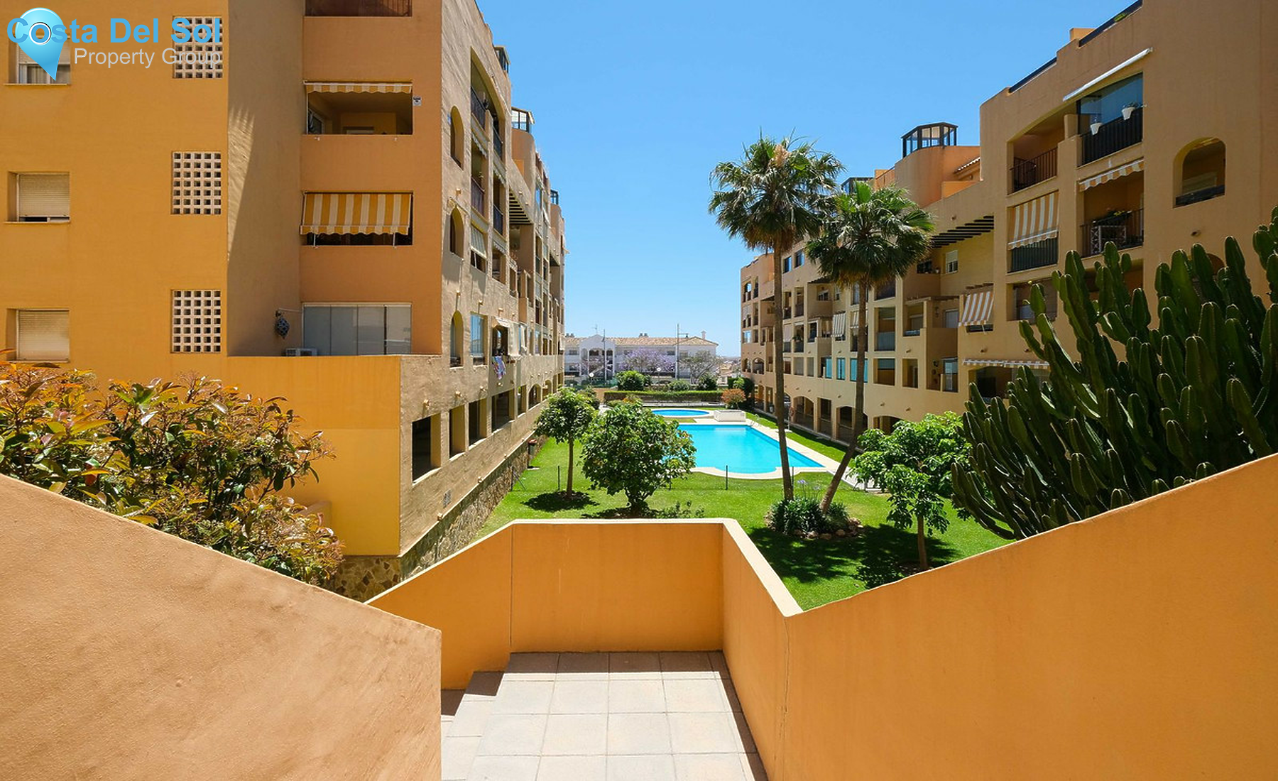 Middle Floor Apartment in Los Pacos-1269019