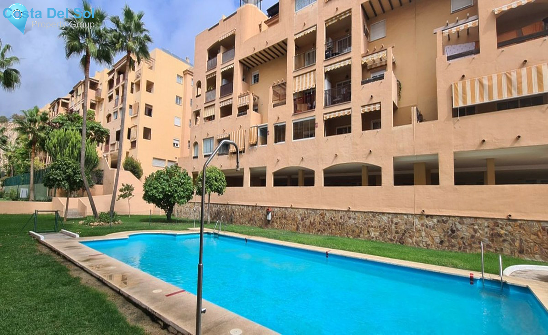 Middle Floor Apartment in Los Pacos-1502392