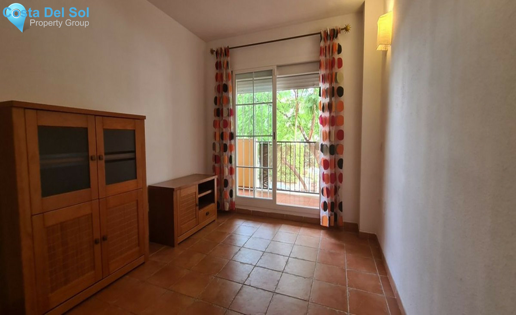 Middle Floor Apartment in Los Pacos-1502395