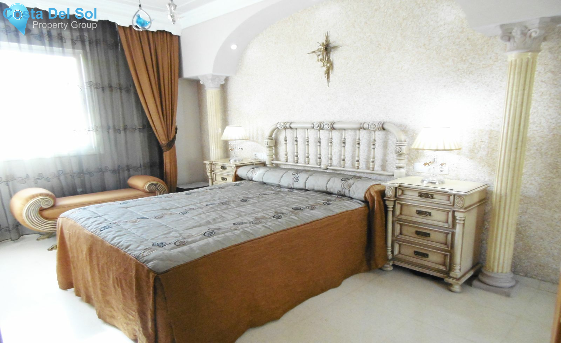 Middle Floor Apartment in Los Pacos-1388158