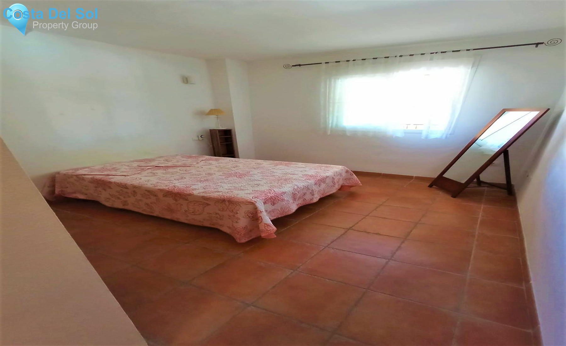 Middle Floor Apartment in Los Pacos-1444556