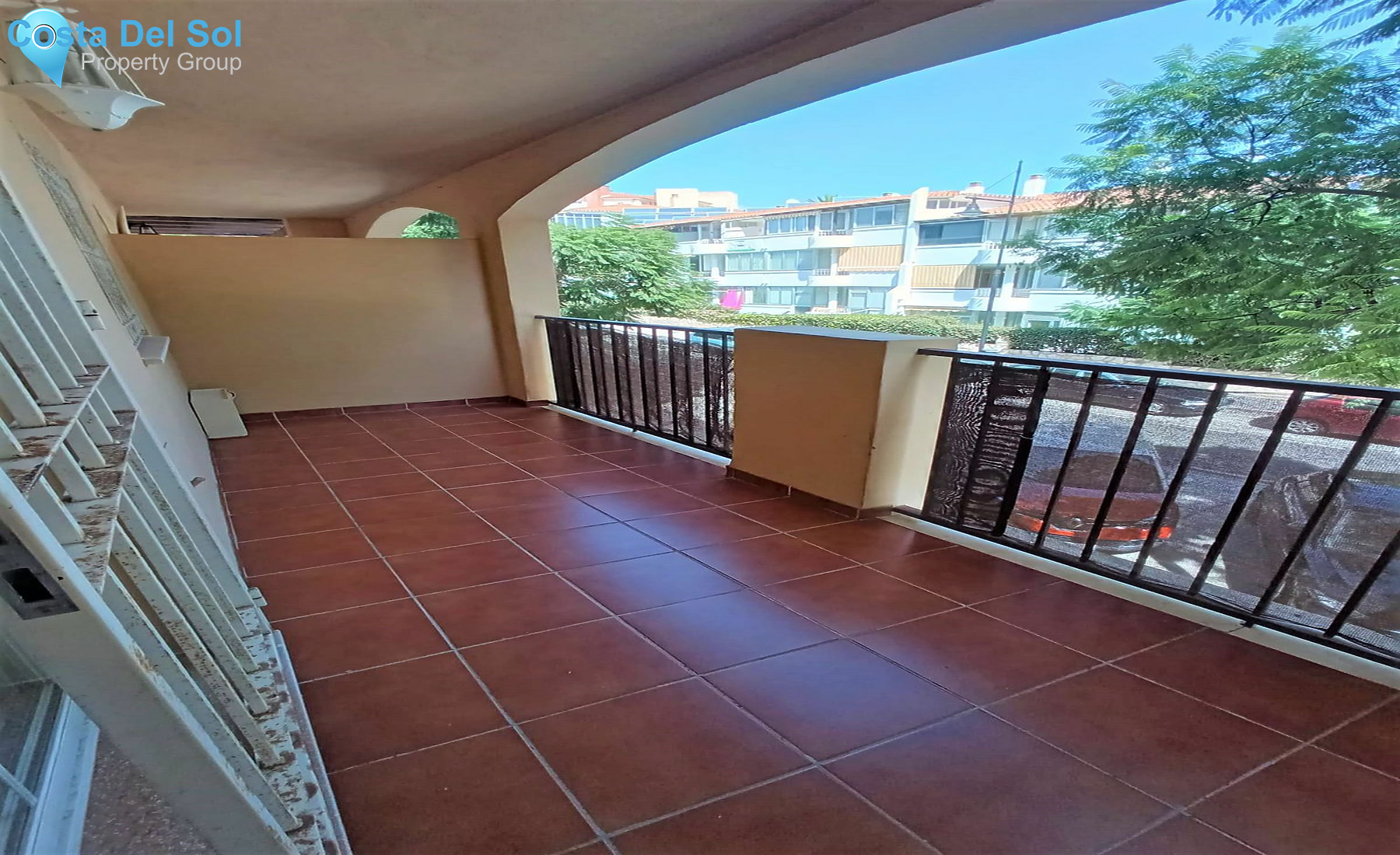 Middle Floor Apartment in Los Pacos-1444559