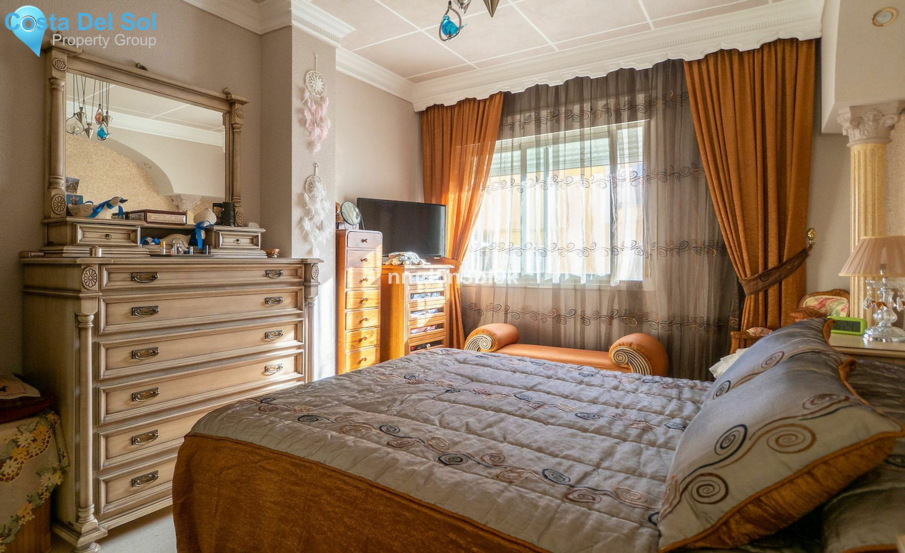 Middle Floor Apartment in Los Pacos-1545126