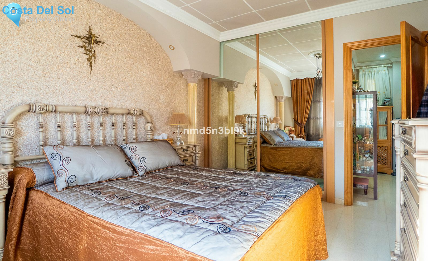 Middle Floor Apartment in Los Pacos-1545127